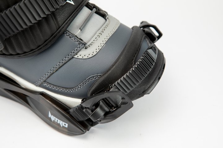 TOE BUCKLE