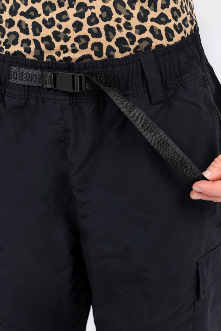 FITTED OUTDOOR PANTS
