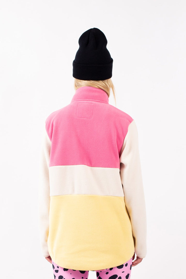 MOUNTAIN FLEECE