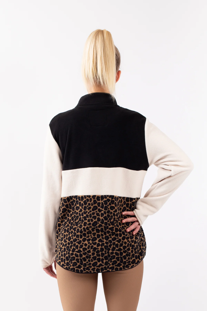 MOUNTAIN FLEECE