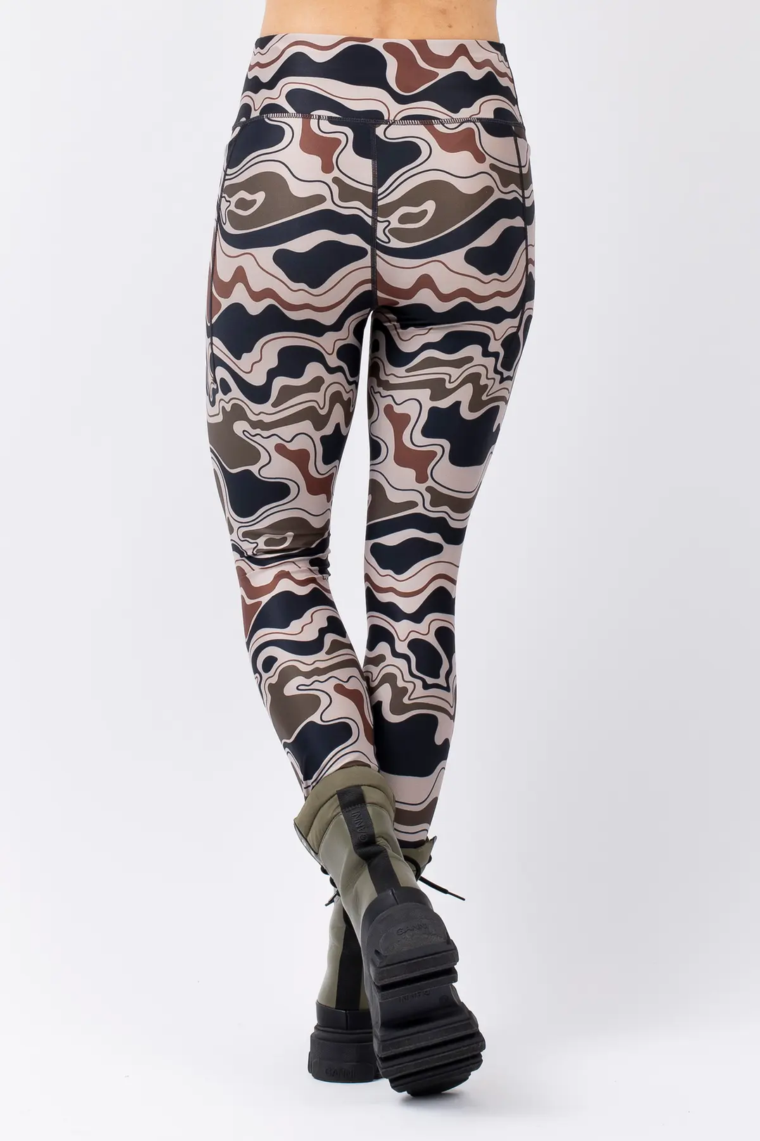 POCKET TIGHTS