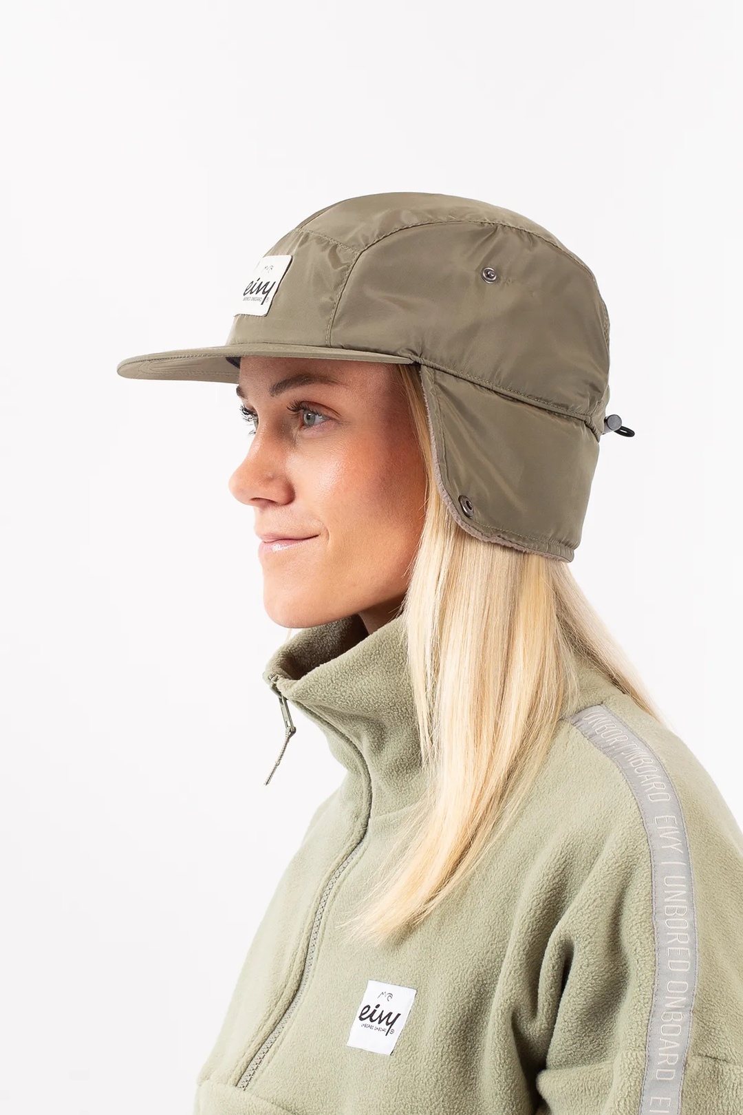 MOUNTAIN CAP