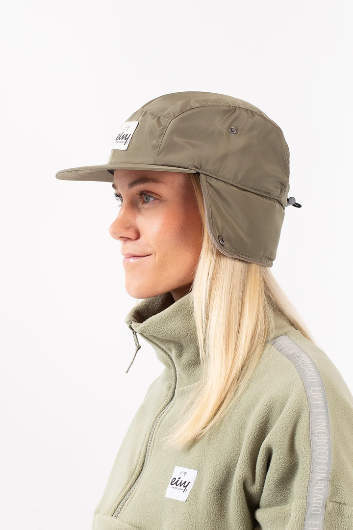 MOUNTAIN CAP