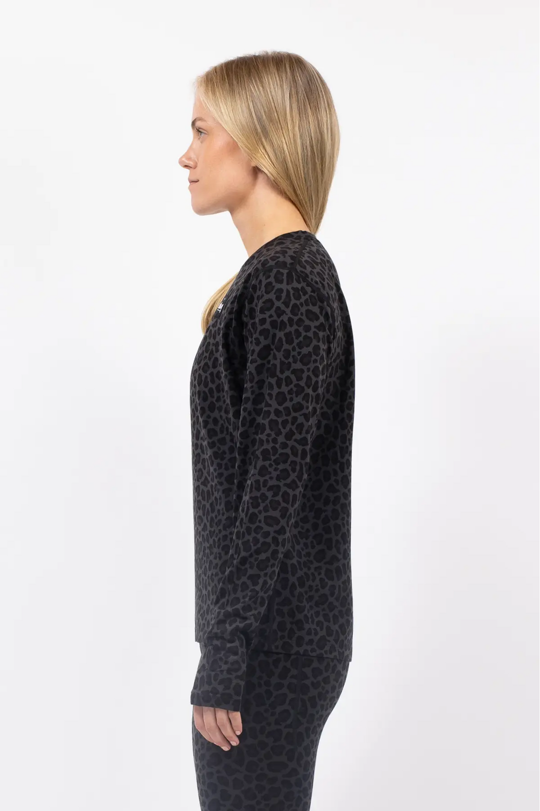 LOOSE FIT MERINO WOOL TOP