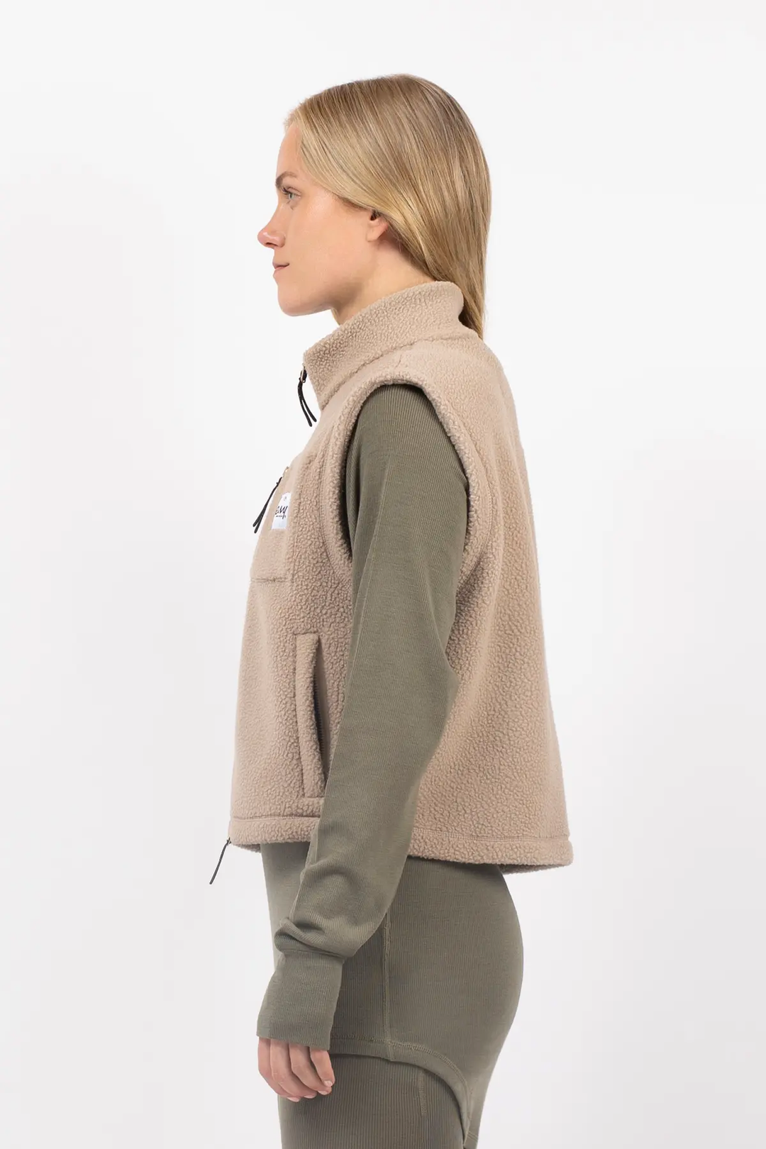 BOXY SHERPA VEST