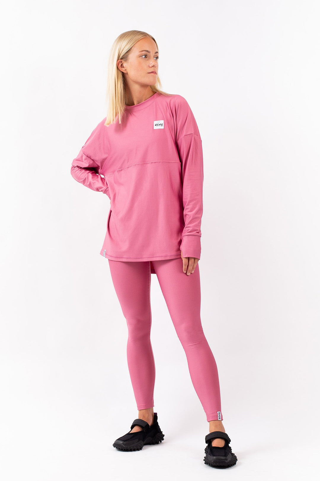 VENTURE TOP