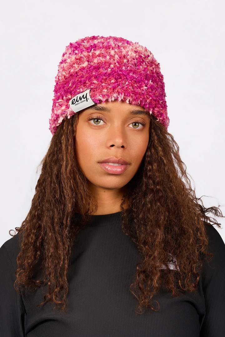 BOUCLE KNIT BEANIE